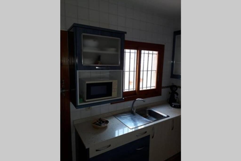 ארנאלס דל סול Aurora Beachhouse 300M From The Beach With Large Beaitiful Terrace מראה חיצוני תמונה